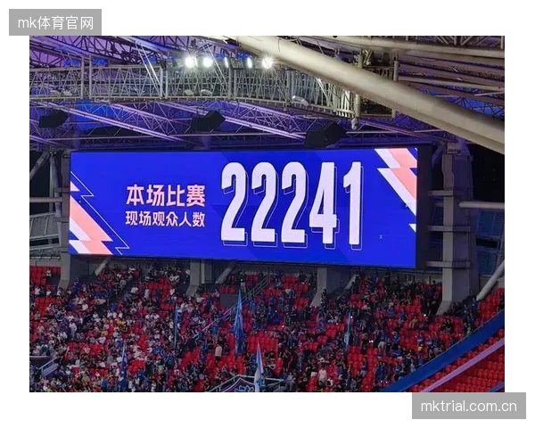卡迪斯凭借12粒进球领跑中超射手榜，成为三镇进攻端最稳定得分点。